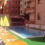 Aparthotel Saray