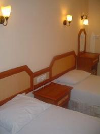 Hotel Saray 2*